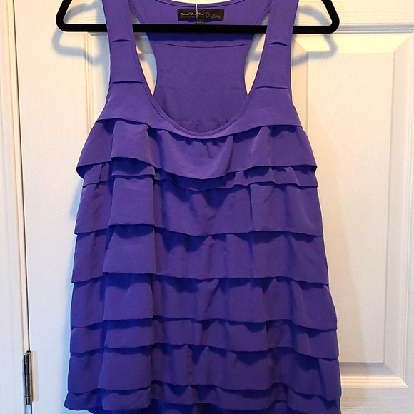 Purple ruffled Aritzia tank with side zip/clasp - Picture 2 of 4
